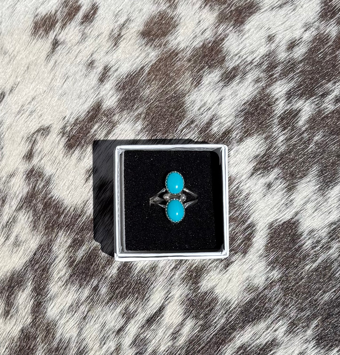 Sterling Silver Native American Turquoise Ring